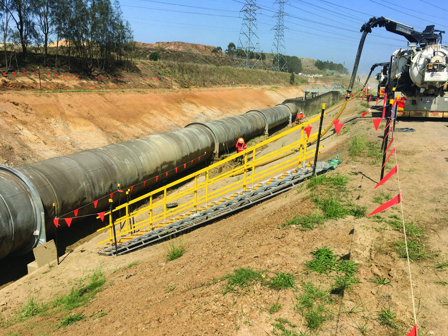 Aluminium Bridgeself leveling stairs new image higher resweb_size_2560x1920_px