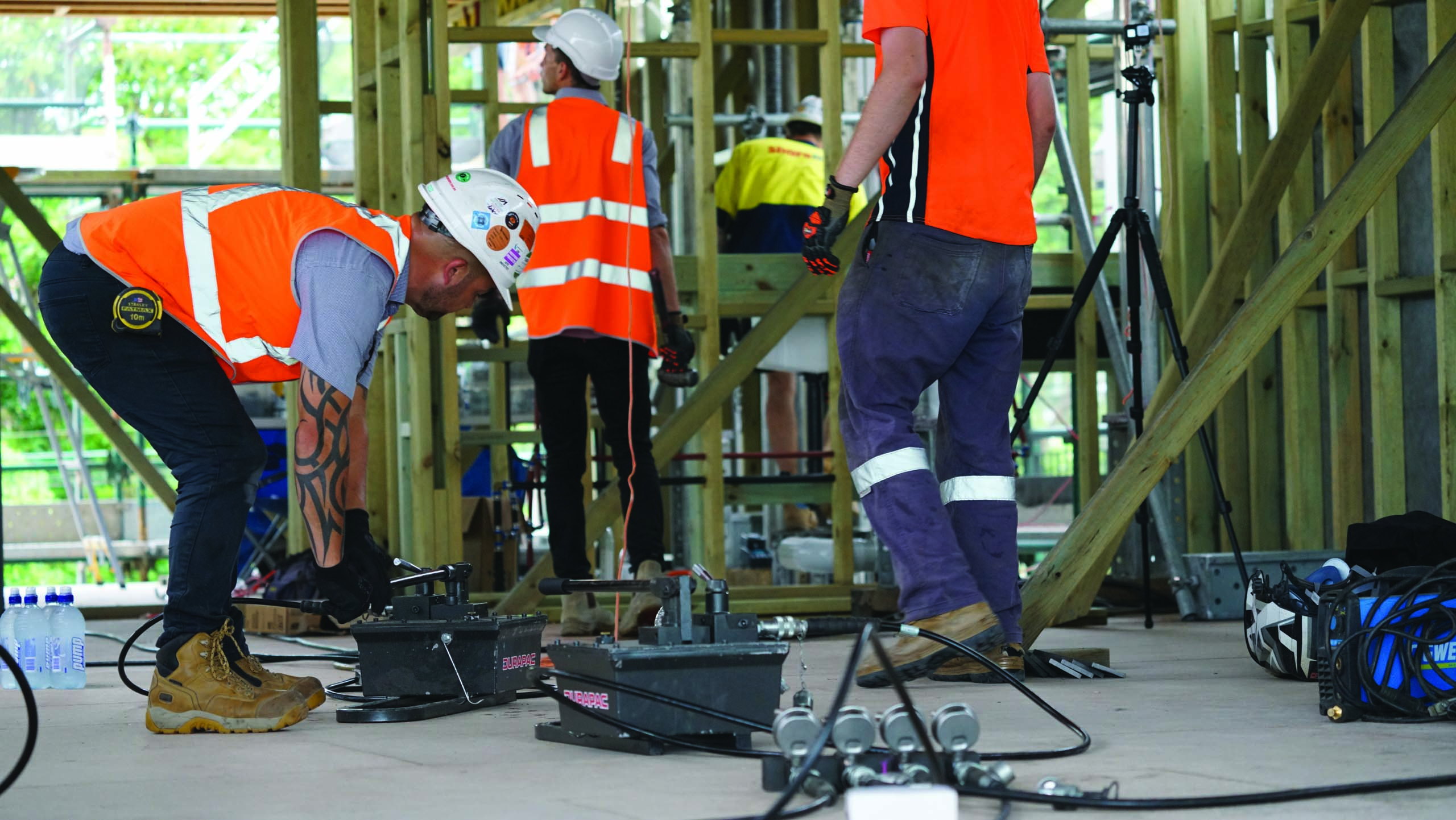 Hire Hydraulic Jacks Melbourne Brisbane Sydney Adelaide