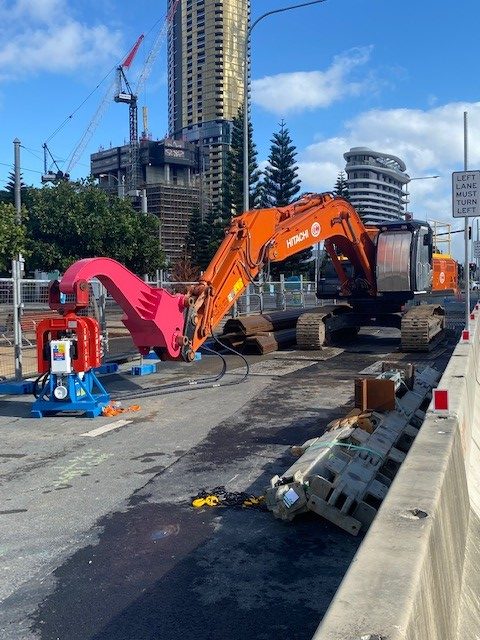 pink swan neck_EMV_2022 4 pink swan neck_EMV_2022 4