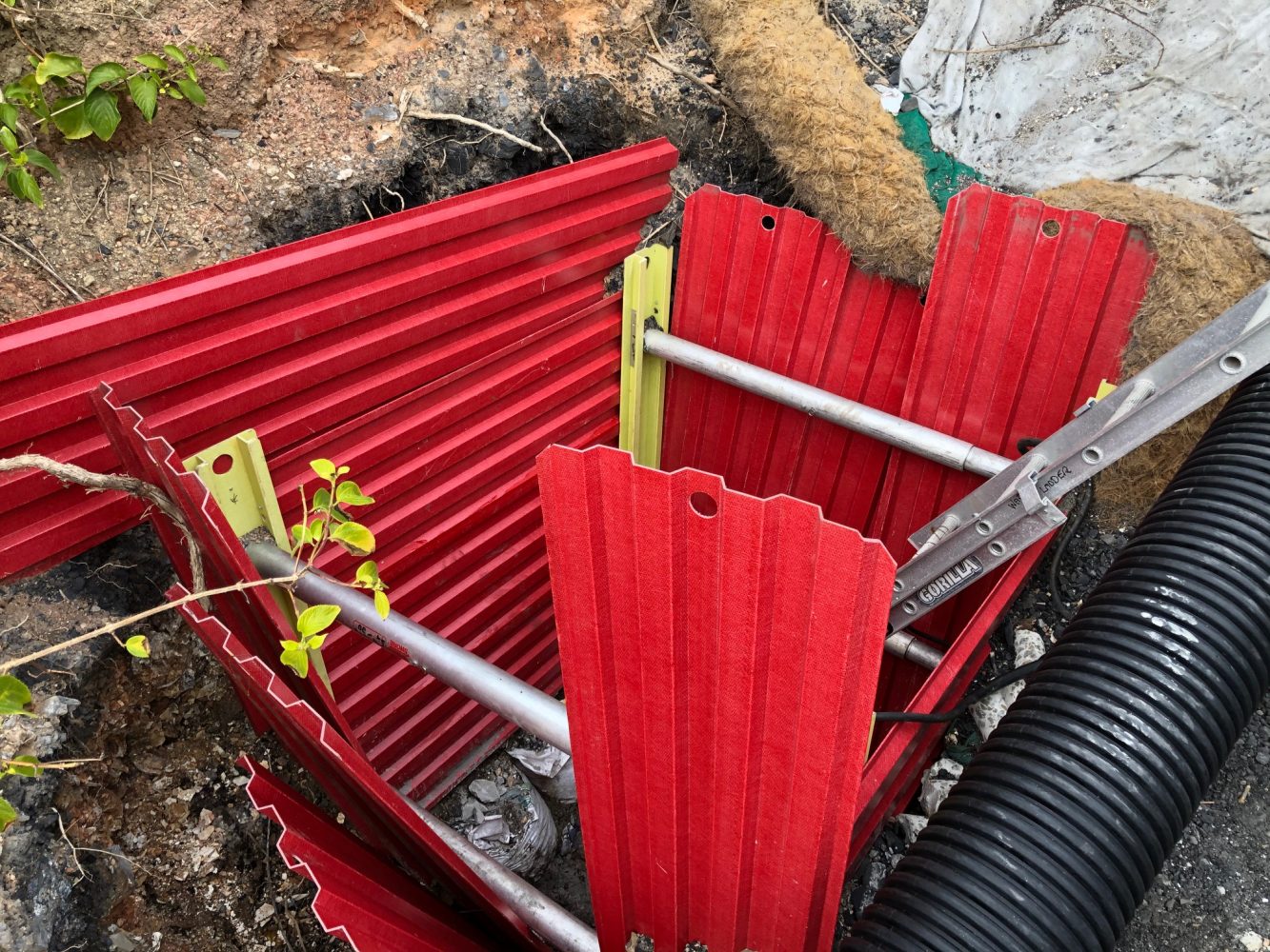 Grip Shore Trench Box Grip Shore Trench Box