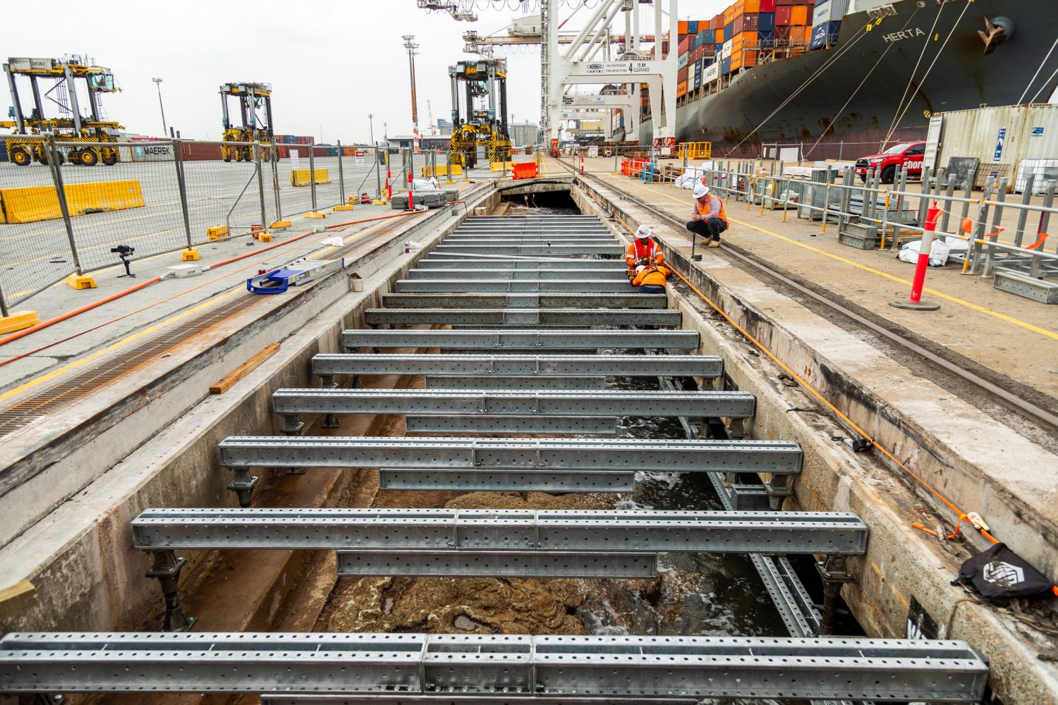 Form-support propping job